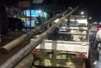 Aktivitas pemasangan fiber optik di Gowa