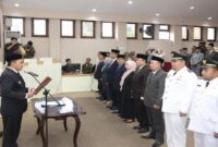 Wali Kota Makassar Danny Pomanto melantik 53 pejabat Pemkot Makassar. (Foto Istimewa)