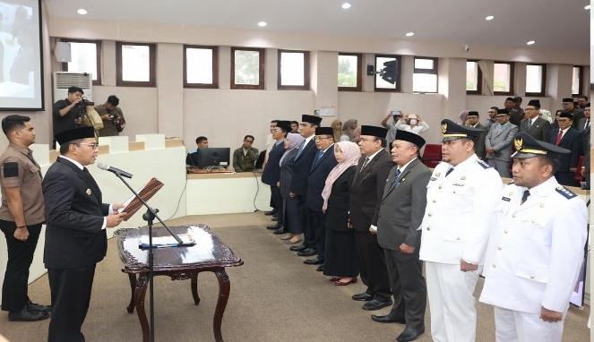 Wali Kota Makassar Danny Pomanto melantik 53 pejabat Pemkot Makassar. (Foto Istimewa)