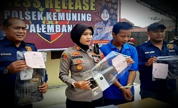 Polisi menangkap pelaku pencurian handphone di rumah warga (Foto Istimewa)