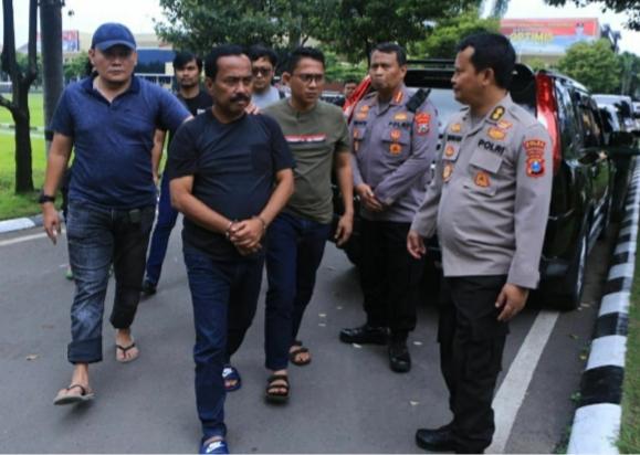 Polisi menangkap Mantan Wali Kota Blitar M Samanhudi Anwar (Foto Istimewa)