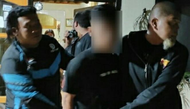 Pelaku ditangkap (foto humas)