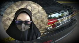 Foto Kolase: Mobil Audi A6 dan Nur Istri Siri Kompol D