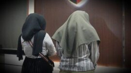 Owner Olshop Thrift dan rekannya diamankan polisi (Foto Istimewa)