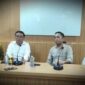 Direktur RS Labuang Baji, Ketua Komite Medik RSLB, Dokter Bedah Anak, konferensi pers terkait bayi yang meninggal akibat perawat salah suntik (Foto Istimewa)