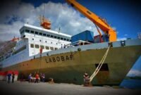 KM Labobar (Foto Istimewa)