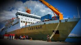 KM Labobar (Foto Istimewa)