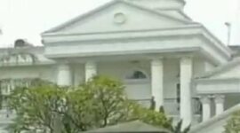 Screenshot, rumah mewah milik Kepala Bea Cukai Makassar Andhi Pramono, di Kawasan Cibubur yang disorot netizen