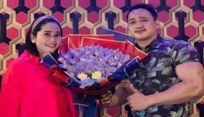 Foto Kenangan Kepsek (Kiri) bersama Didi (Kanan)