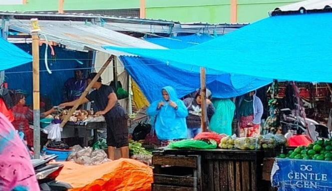 Suasana di Pasar Lakessi Kota Parepare