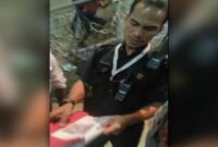 Security PAM 1 KM Labobar, Laode Muis melalui rekaman video melarang pedagang asongan naik kapal