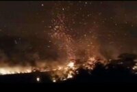 Kebakaran lahan PT PAAL dan lahan warga di Desa Napai, Kecamatan Woyla Barat, (Foto Istimewa)