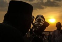 Ilustrasi pemantauan hilal/Net