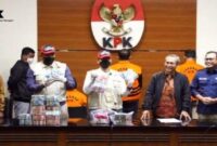 KPK tangkap Bupati meranti dan menyeret puluhan pejabat Strategis Pemkab dan Pihak Swasta (Foto Istimewa)