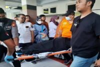 Polisi olah TKP lokasi tewasnya siswa SMP di Sekolah Islam Athirah, Makassar, (Foto Istimewa)