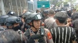 Eksekusi lahan bangunan antara bapak dan anak di Makassar ricuh