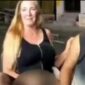 Aksi Bule Bali Pamer Selangkangan di Atas Motor