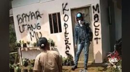 Rumah Ibu Mana dibobol dan dirusak serta barang berharga dicuri Rentenir Bantaeng