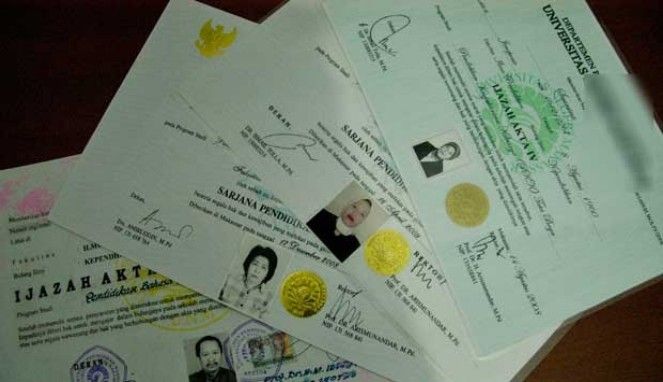 Kasus Jual Beli Ijazah