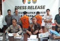 Kabid Humas Polda Sulbar, Kombes Pol Syamsuridwan saat merilis kasus korupsi pada ESDM Sulbar/Foto : Istimewa