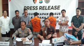 Kabid Humas Polda Sulbar, Kombes Pol Syamsuridwan saat merilis kasus korupsi pada ESDM Sulbar/Foto : Istimewa
