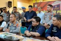 Kapolrestabes Makassar Kombes Pol Mokhamad Ngajib saat konferensi pers bersama awak media