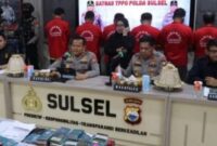 Kapolda Sulsel Irjen Pol. Setyo Boedi Moempoeni Harso, merilis kasus dugaan Tindak Pidana Perdagangan Orang (TPPO)