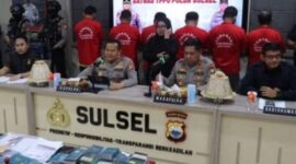 Kapolda Sulsel Irjen Pol. Setyo Boedi Moempoeni Harso, merilis kasus dugaan Tindak Pidana Perdagangan Orang (TPPO)