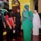 Tangkapan Layar Video Wanita Bercadar Jadi Imam Shalat Laki-laki 