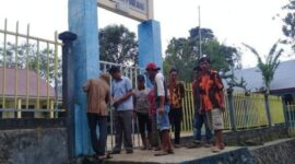 3 Tahun SD Negeri 271 Palimbongan, Pinrang, Sulsel disegel (Foto Istimewa)