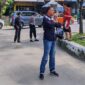 Aktivis Asatu Muhammad Rijal orasi di depan Mapolres Bulukumba, Kamis (27/7/2023)