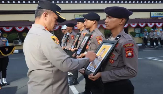 Empat anggota polisi di Polrestabes Makassar diberhentikan secara tidak hormat (Foto Istimewa)