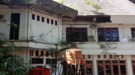 Potret Gedung Kantor Bupati Pangkep Kumuh dari Perhatian Pemerintah terkesan angker seperti rumah tak berpenghuni 