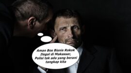 Ilustrasi anak buah bisik-bisik dengan bosnya
