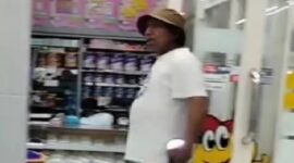 Tangkapan layar video viral Legislator PDIP Jonathan Pata ngamuk di minimarket.