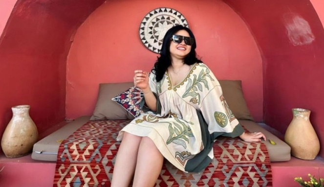 Potret Gaya Glamor Owner Skincare Makassar yang Masuk Bui