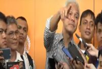 Wawancara dengan Media, Ganjar Diteriaki Soal Utang dan LGBT