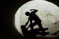 Ilustrasi Penganiayaan, Ketua DPC Gerindra Hantam Kader PDI Perjuangan