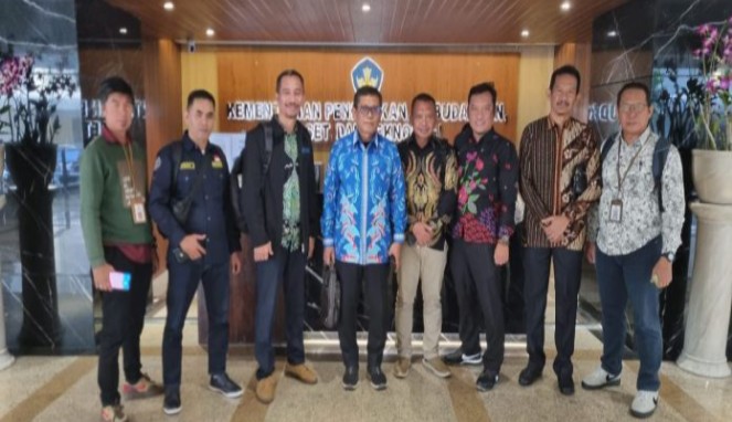 Dinas Pendidikan Kota Makassar