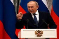 Putin Ultimatum Amerika Serikat Untuk Tidak Bantu Israel (Foto : Reuters)