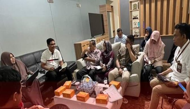 Sekretaris BPKAD Makassar Pimpin Rapat koordinasi Monitoring dan Evaluasi