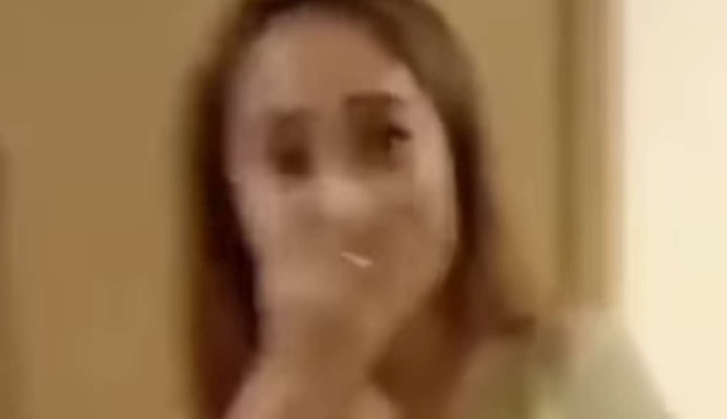 Terumpan Pancing, Pelakor di Makassar Kena Jebakan Batman Istri Sah (Tangkapan Layar)