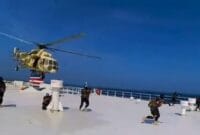 Video Detik-detik Pejuang Houthi Yaman Bajak Kapal Israel di Laut Merah