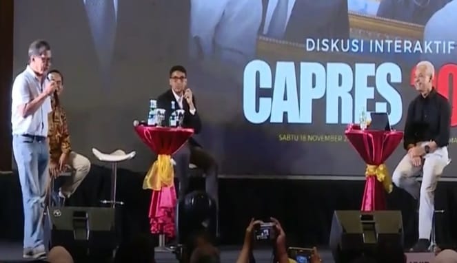 Rocky Gerung Berpantun Angin Mamiri Tunggu Anies di Depan Ganjar