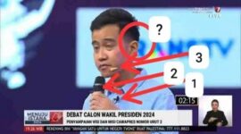 Oalah, Gibran Gunakan Headset, Clip-on, dan Hand-Held saat Debat