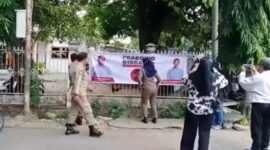 Melanggar, Baliho Capres Prabowo-Gibran Dicopot di Pinrang