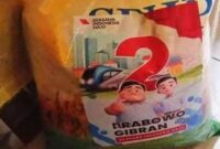 Beras Bulog Berstiker Prabowo-Gibran (X Twitter)