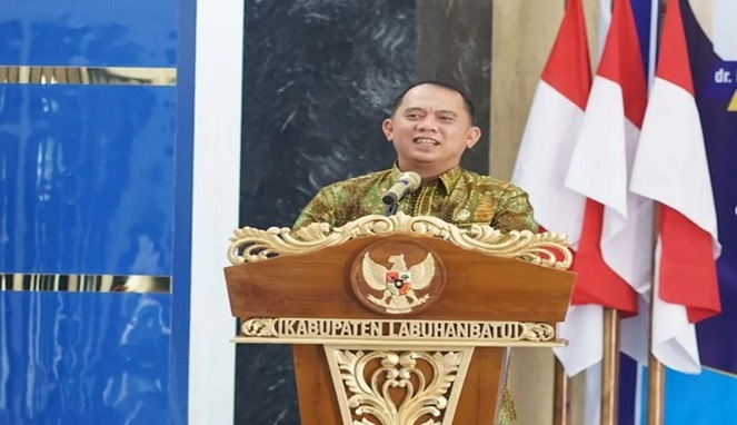 Erik Adtrada Ritonga,