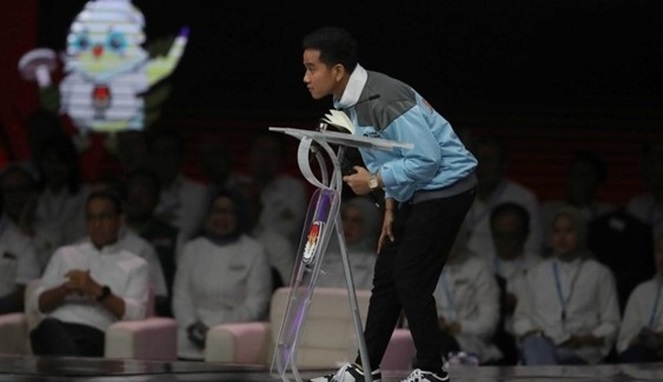 Pengamat Sebut Gibran Sangat Memalukan, Kelihatan Masih Sangat Mentah