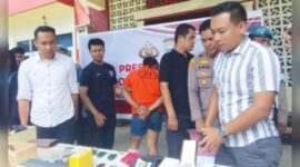 Pelaku yang baju oranye saat Press release 